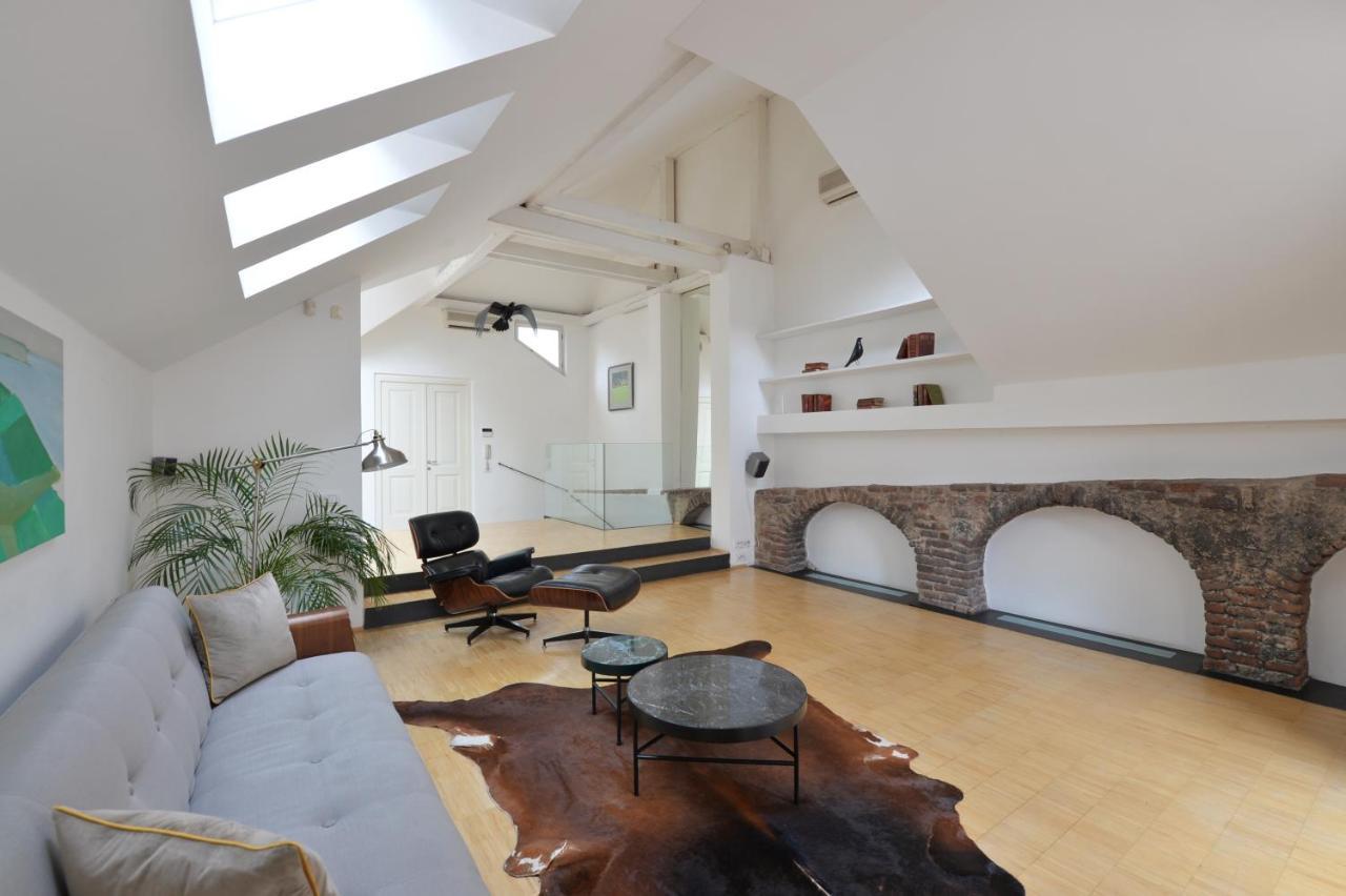 Eclectic Loft Royal Way